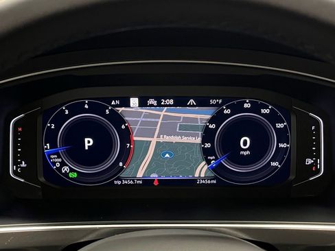 Used 2022 Volkswagen Tiguan SEL R-Line image 22