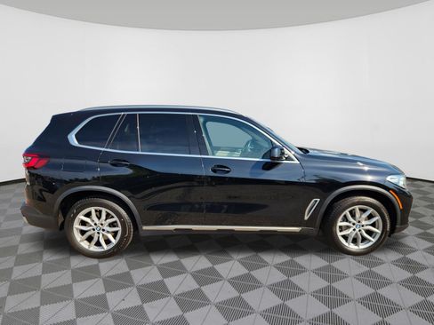 Used 2023 BMW X5 xDrive40i w/ Executive Package AWD/4WD image 6