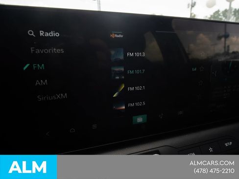 Used 2025 Kia K4 FWD image 35