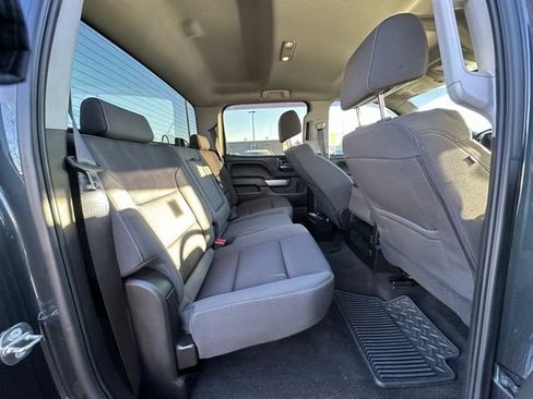 Used 2018 Chevrolet Silverado 1500 LT w/ All Star Edition image 29