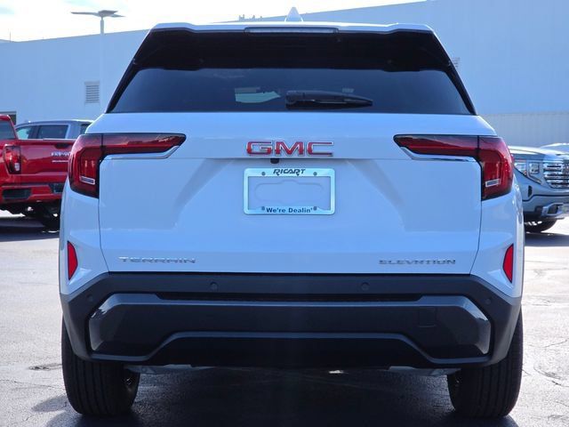New 2027 GMC Terrain Elevation w/ LPO, Floor Liner Package FWD image 14