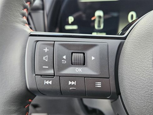 New 2026 Nissan Kicks SR image 25