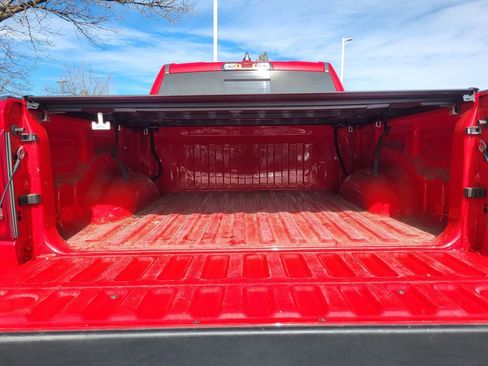 Used 2022 RAM 1500 Laramie image 32