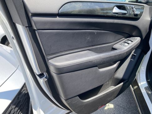 Used 2017 Mercedes-Benz GLE 350 w/ Premium 1 Package image 11