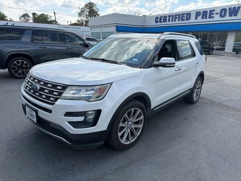 Used 2016 Ford Explorer Limited image 1