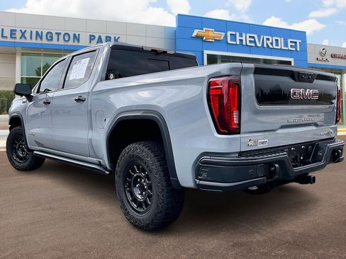 Used 2024 GMC Sierra 1500 AT4X w/ AT4X AEV Edition image 3