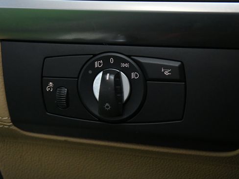 Used 2014 BMW X6 M image 26