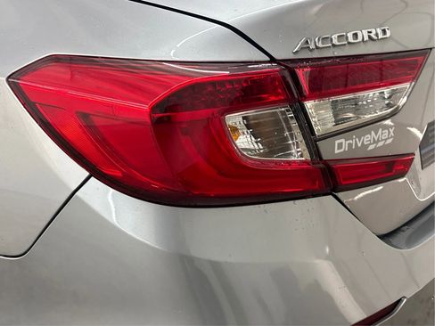 Used 2022 Honda Accord Sport image 34