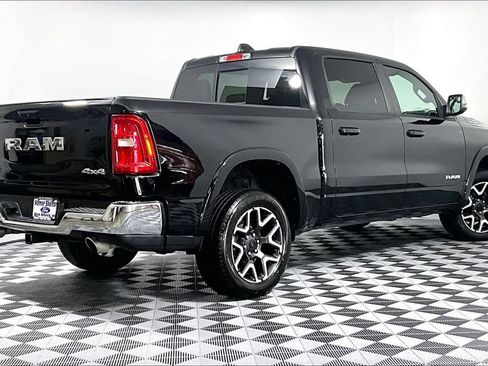 Used 2025 RAM 1500 Laramie AWD/4WD image 12