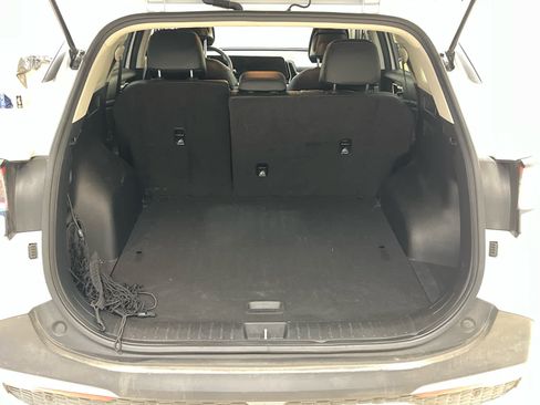 Used 2023 Kia Sportage EX FWD image 8