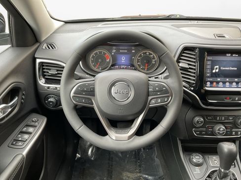 Used 2022 Jeep Cherokee Limited image 12