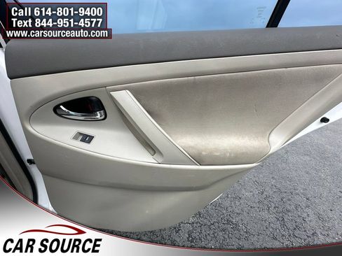 Used 2011 Toyota Camry LE w/ LE Extra-Value Pkg FWD image 21
