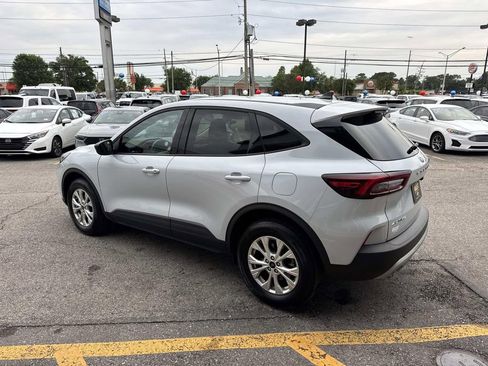 Used 2025 Ford Escape Active AWD/4WD image 6