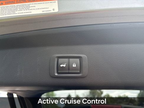Used 2024 Mitsubishi Outlander SE AWD/4WD image 12