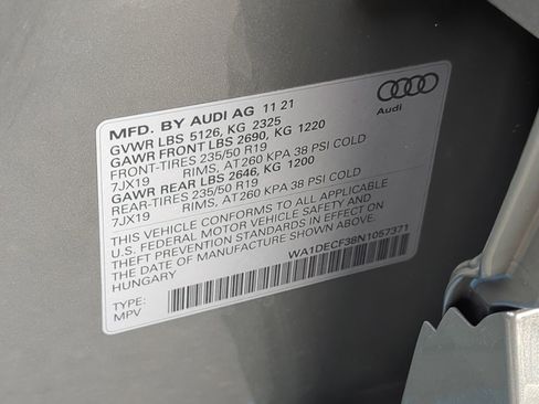 Used 2022 Audi Q3 2.0T Premium w/ Convenience Package image 40