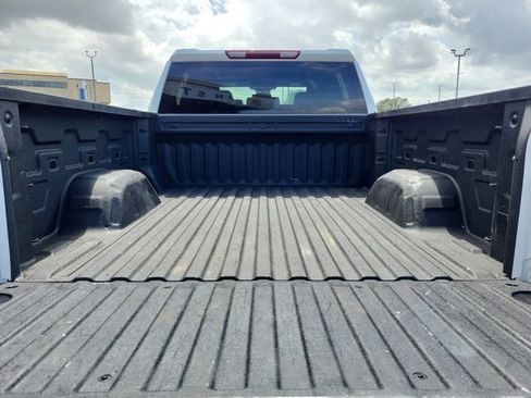Used 2023 Chevrolet Silverado 1500 W/T w/ WT Value Package AWD/4WD image 8