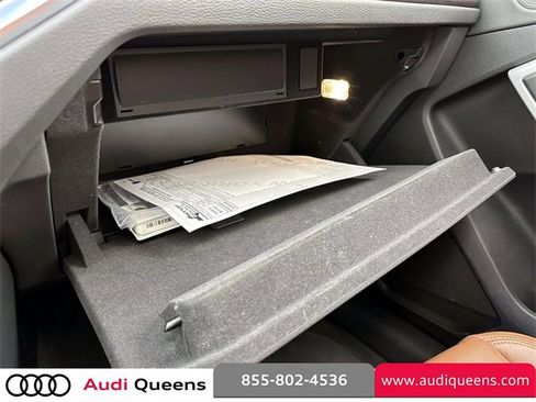 Certified 2022 Audi Q3 2.0T Premium w/ Convenience Package image 28