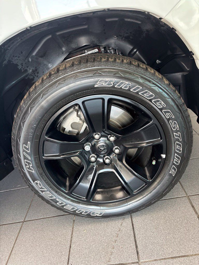 Used 2024 RAM 1500 Big Horn AWD/4WD image 10
