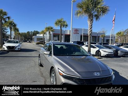 Used 2024 Hyundai Elantra SEL