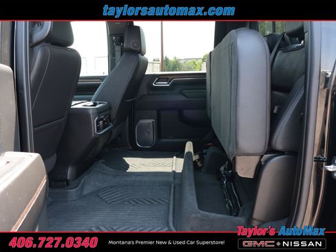 Used 2024 Chevrolet Silverado 3500 High Country w/ High Country Premium Package AWD/4WD image 7