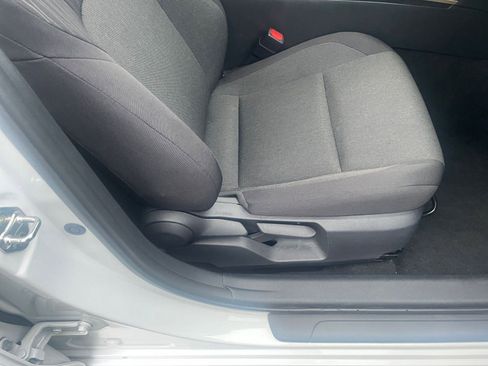 Used 2025 Toyota Camry LE image 25