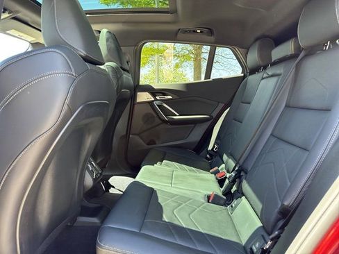 Certified 2025 BMW X2 xDrive28i AWD/4WD image 11