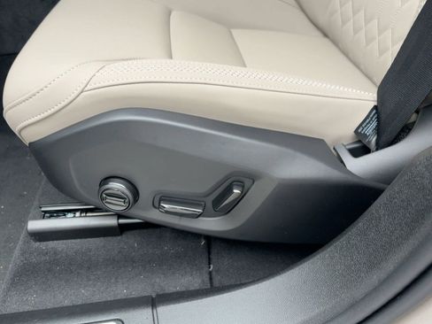 New 2026 Volvo XC60 T8 Plus w/ Protection Package Premier image 13