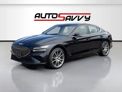 Used 2023 Genesis G70 2.0T image 3