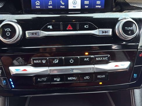 Used 2022 Ford Explorer ST w/ Equipment Group 401A AWD/4WD image 17
