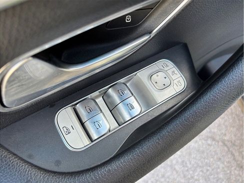 Used 2021 Mercedes-Benz GLE 350 4MATIC w/ Premium Package image 25