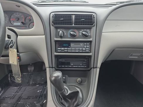 Used 1999 Ford Mustang GT RWD image 22