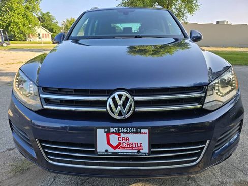 Used 2012 Volkswagen Touareg VR6 AWD/4WD image 2