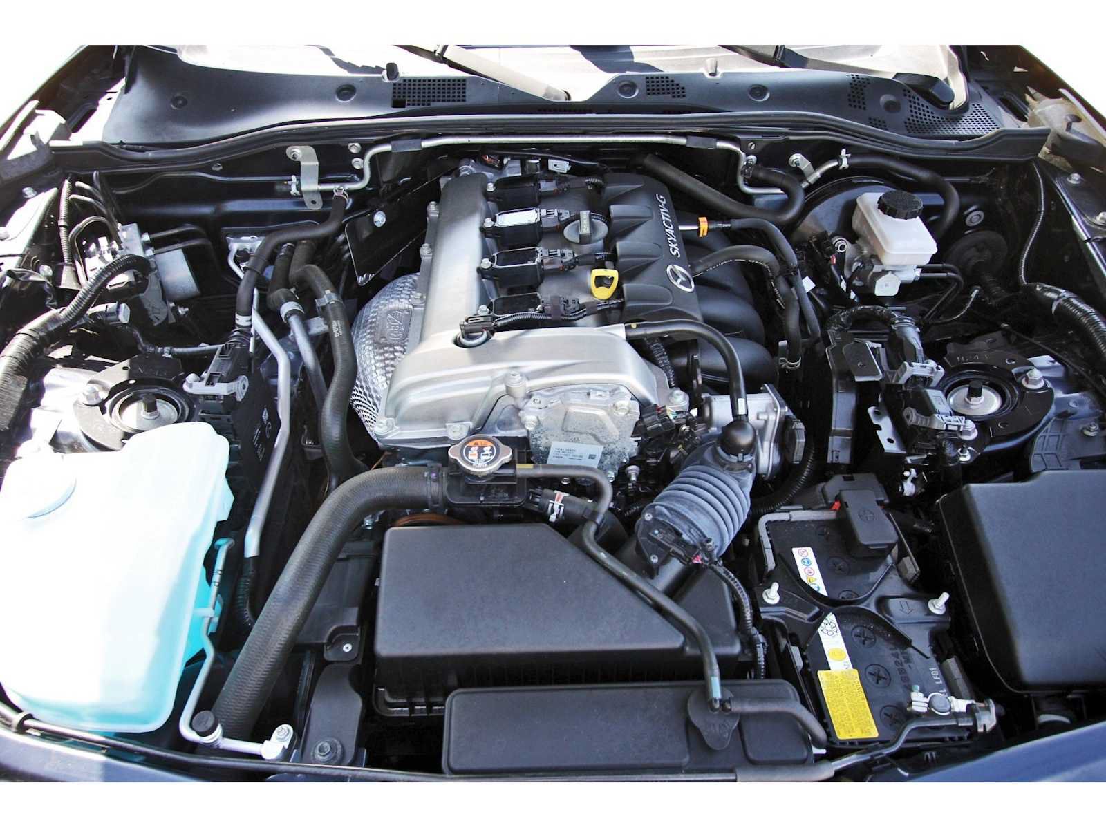 Used 2025 MAZDA MX-5 Miata RF Grand Touring RWD image 26
