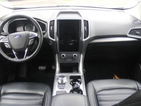 Certified 2022 Ford Edge SEL image 16