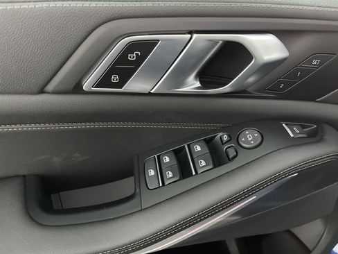 Certified 2023 BMW X5 xDrive40i w/ Premium Package image 11