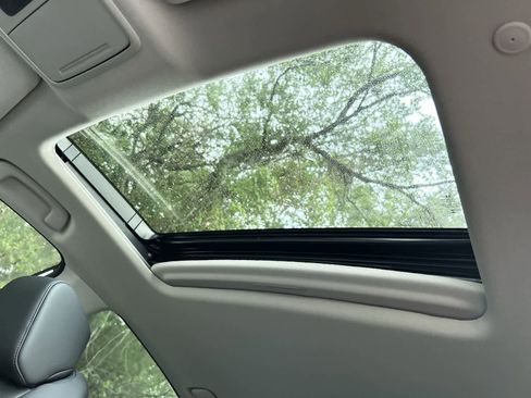 Certified 2024 Honda Accord Touring image 17