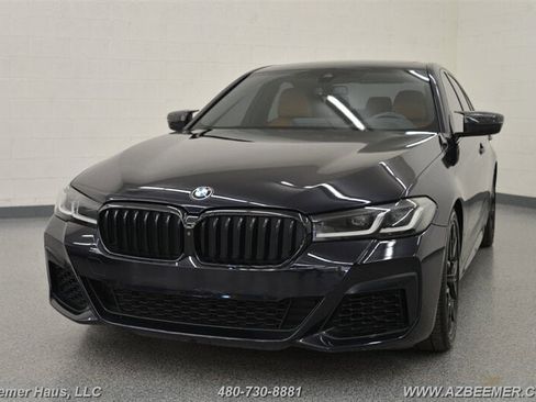 Used 2022 BMW M550i xDrive w/ Executive Package image 1