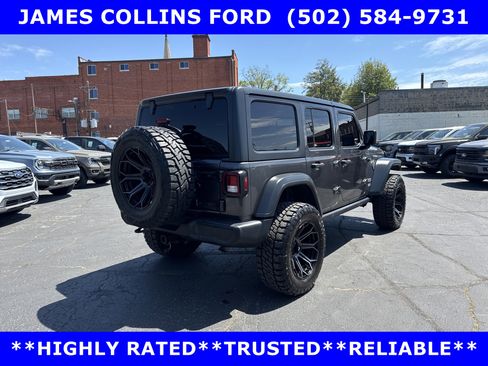 Used 2018 Jeep Wrangler Unlimited Sport S AWD/4WD image 5