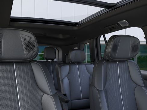 New 2027 Cadillac Vistiq Luxury AWD/4WD image 24