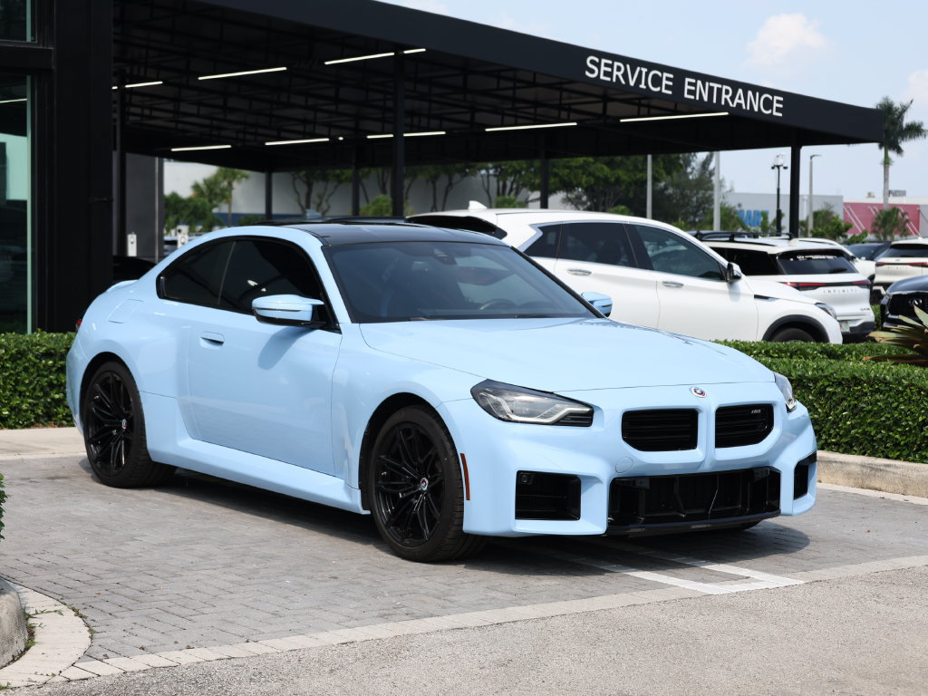 Used 2023 BMW M2 w/ Lighting Package RWD image 2