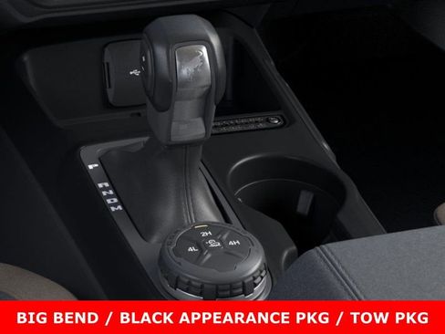 New 2025 Ford Bronco Big Bend w/ Black Appearance Package image 17