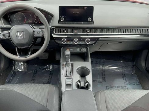 Used 2023 Honda Civic LX image 10