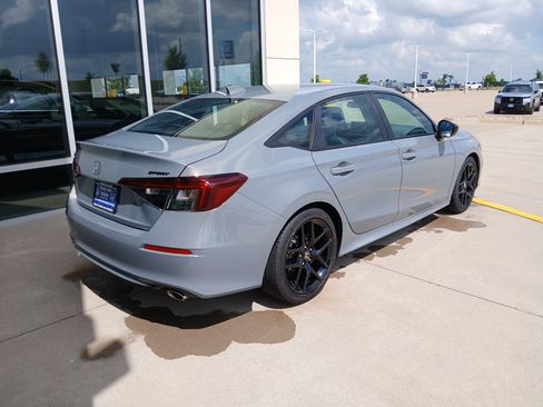 Used 2026 Honda Civic Sport image 7