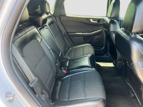 Used 2025 Ford Escape ST-Line w/ Equipment Group 301A FWD image 26