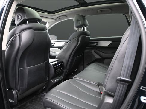 Certified 2024 Acura MDX SH-AWD image 10