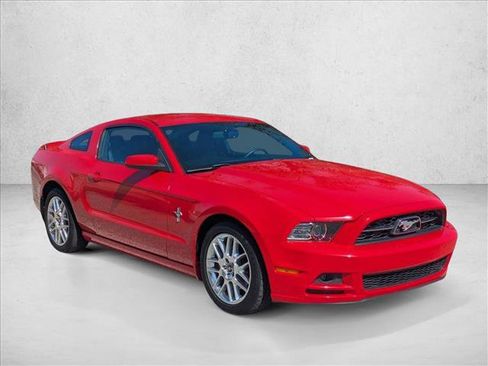 Used 2014 Ford Mustang Premium w/ Equipment Group 202A image 3