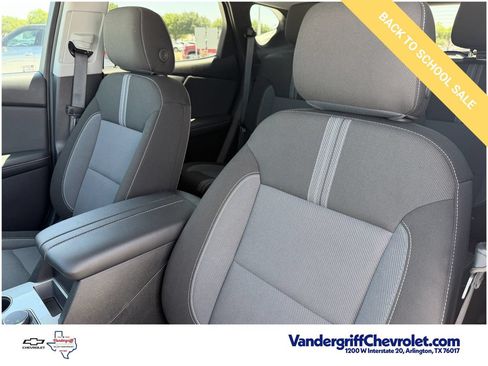 Certified 2025 Chevrolet Blazer LT FWD image 23