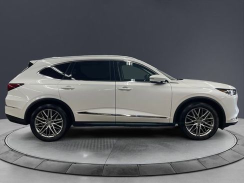 Used 2023 Acura MDX SH-AWD w/ Advance Package image 6