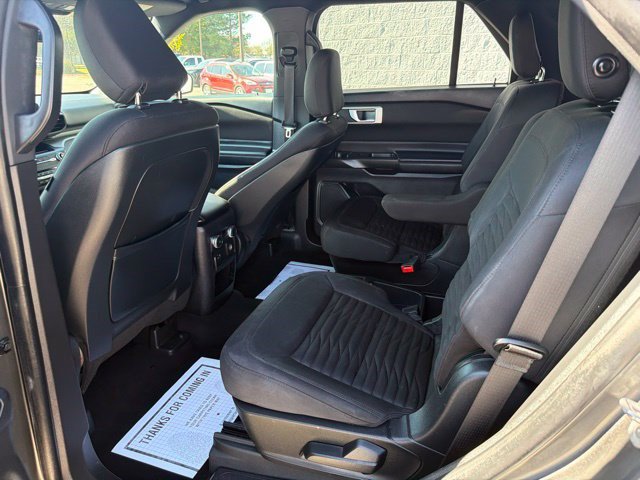 Used 2020 Ford Explorer XLT AWD/4WD image 15