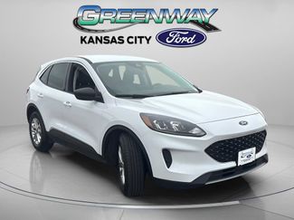 Used 2022 Ford Escape SE video 1